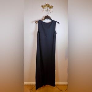 STYLEWE Black Sleeveless Maxi Dress with V-Back Size L